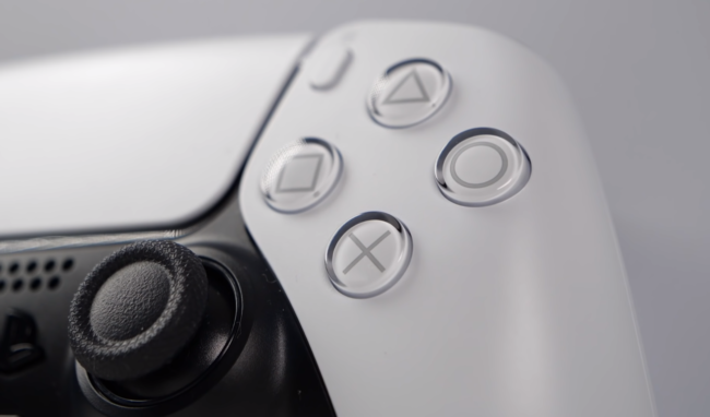 PS5-next-gen-gaming-console-review-dual-sense buttons